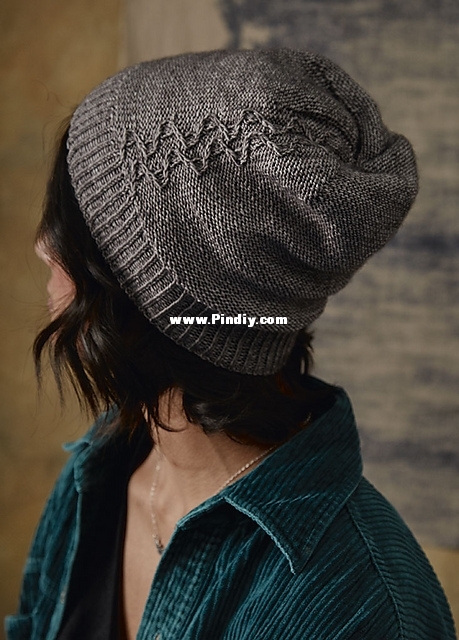 Pom_Pom_08_Moondust.jpg