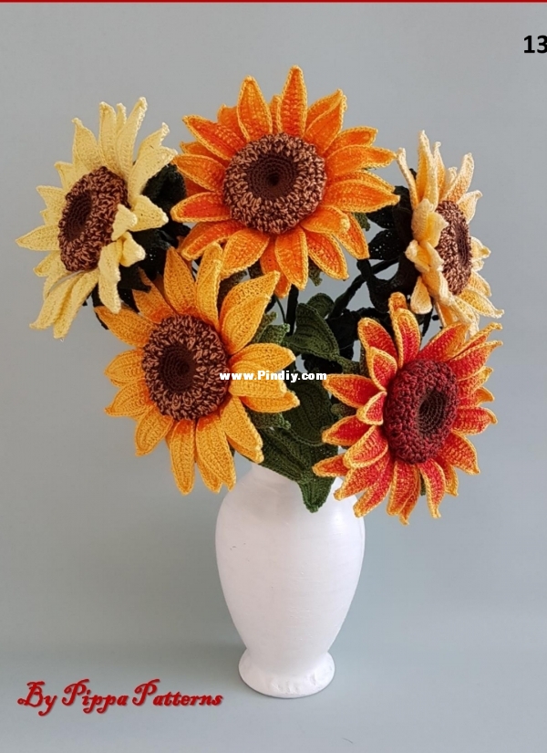 small sunflower.jpg