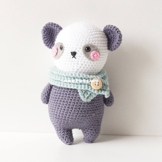 Sweet Amigurumi Design - Femke Vindevogel - Peter the Panda.jpg
