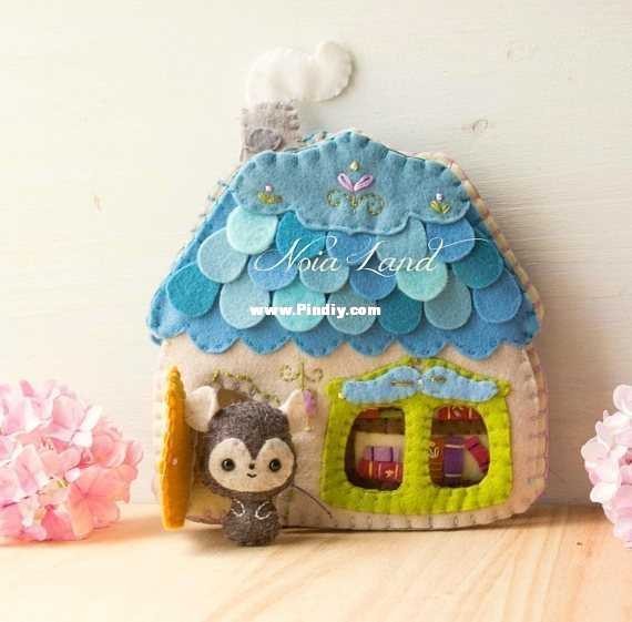Felt Mouse book shop