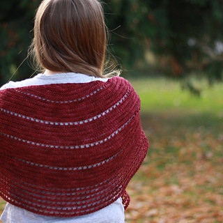 Wine_Country_Shawl_for_ravelry_7_small2.jpg