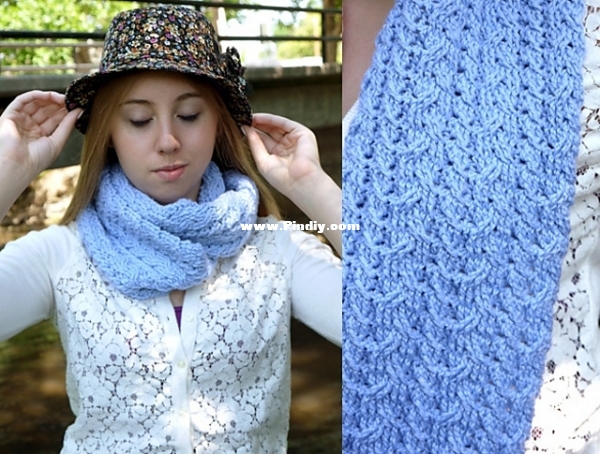 CabledCowl_3_medium2.jpg
