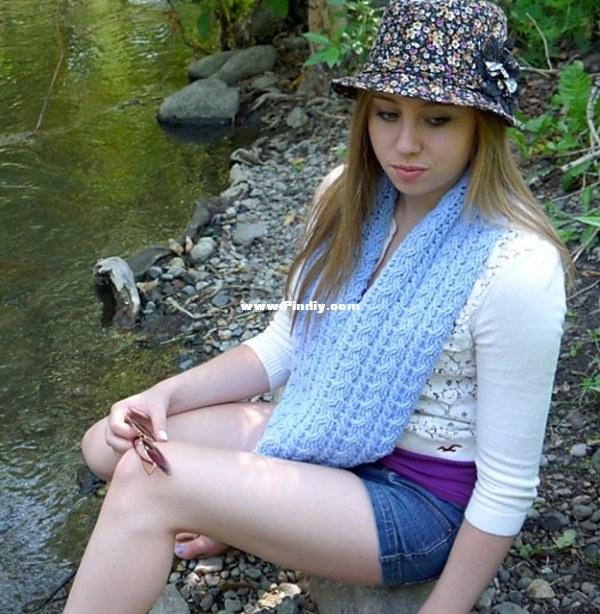 CabledCowl_1_medium2.jpg