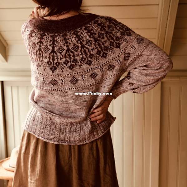 Black Thorn Sweater
