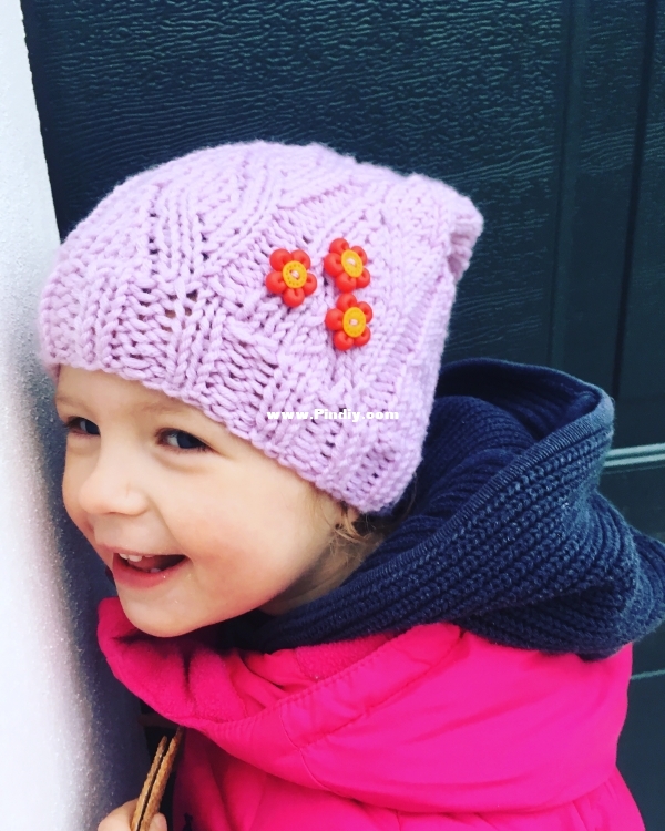 Merino hat for little princess