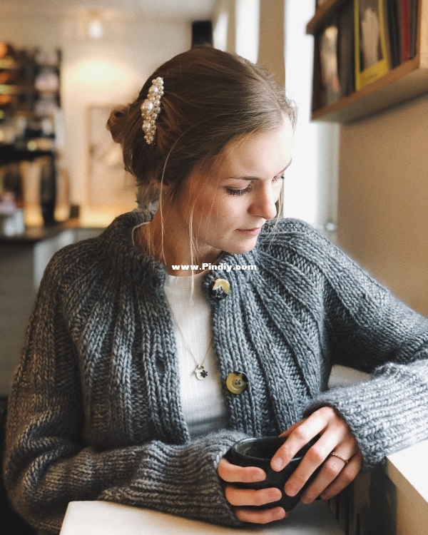 Sunday_Cardigan_1.jpg