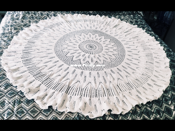 Baby shawl