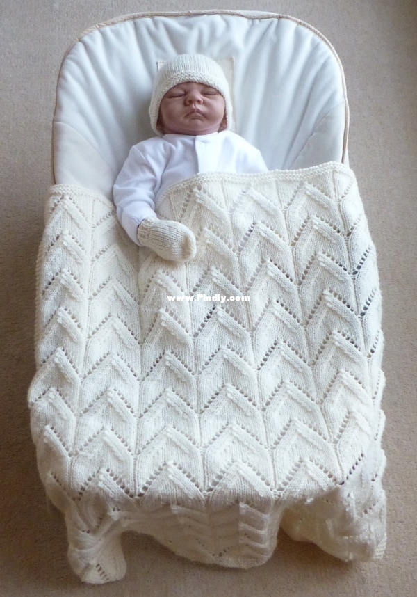etsy_blanket_arches_cream_chair_1.jpg