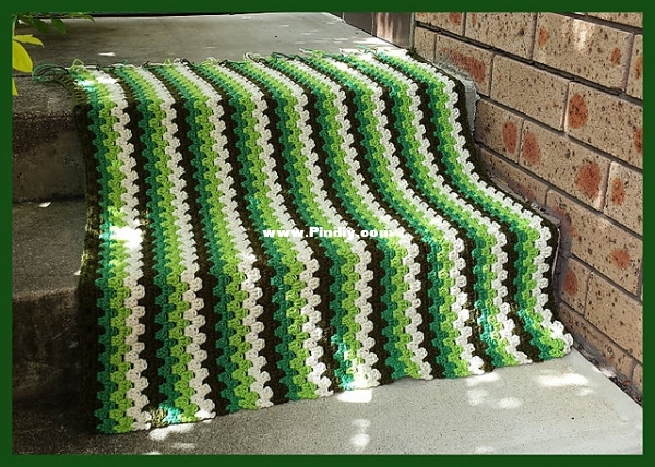 green_blanket_half_way_medium2.jpg