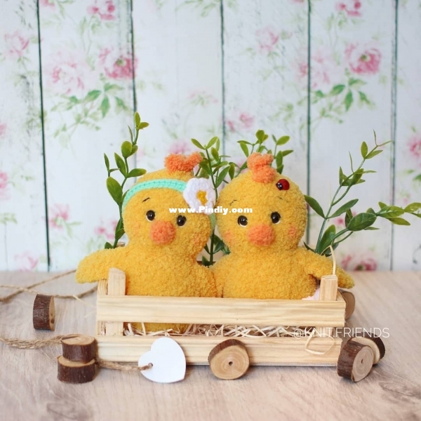 Knit Friends - Svetlana Altunina - Easter chicks - Russian - Free.jpg