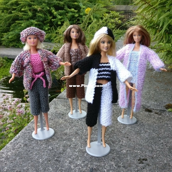 15_barbie_squares_square.jpg