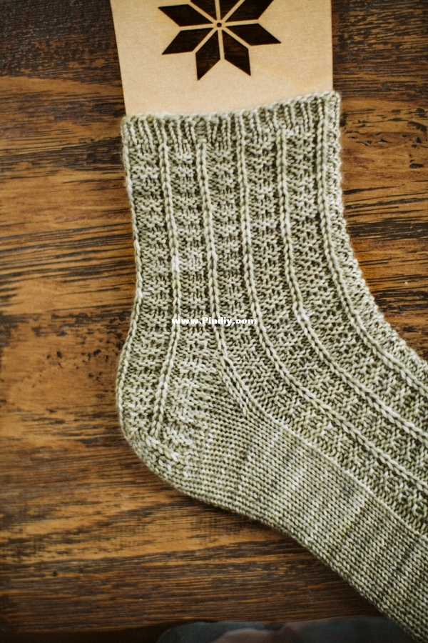 SeaOatsSocks-9728.jpg