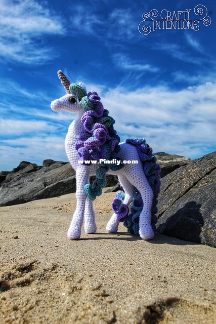 StandingUnicornP2.jpg