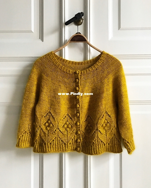 Magnolia Chunky Cardigan - Camilla Vad.jpg