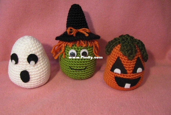 Crafts By AP - Armina Parnagian - Spooky Halloween Trio Amigurumi.JPG