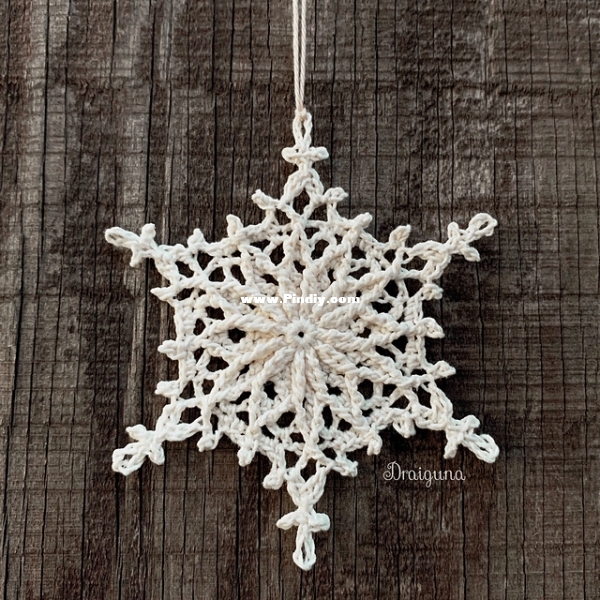 Frostvale Snowflake - Draiguna - Julia Hart_1.jpg
