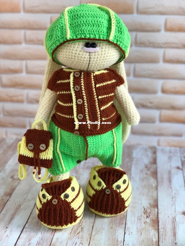 Kyle Outfit set - Crochet Bunny Art - Irina Tarasova.jpg