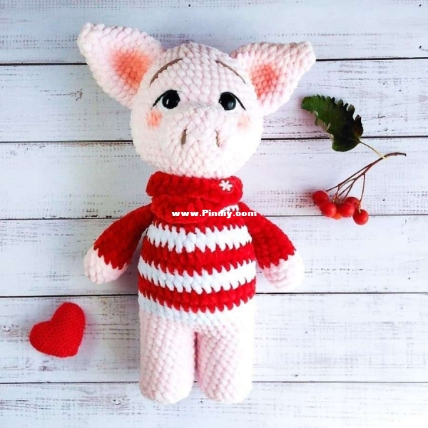 Julia Kuzmova - Pig in Sweater - translated - Free.jpg