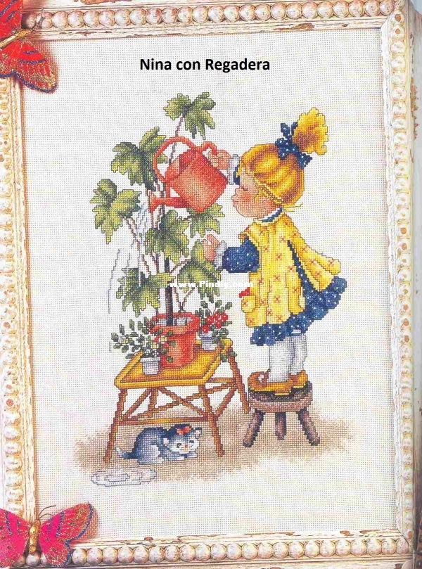 Nina con Regadera.jpg