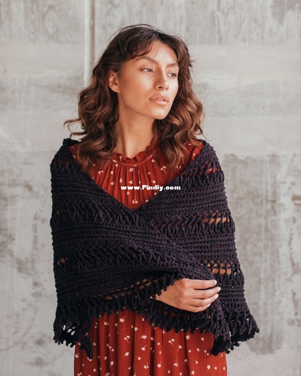 Harrisville_Designs_Miruna_Shawl_014.jpg