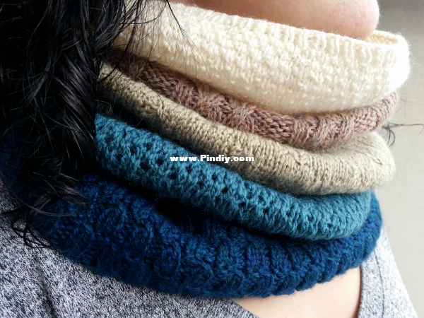 Blue_Stitch_bliss_cowl.png