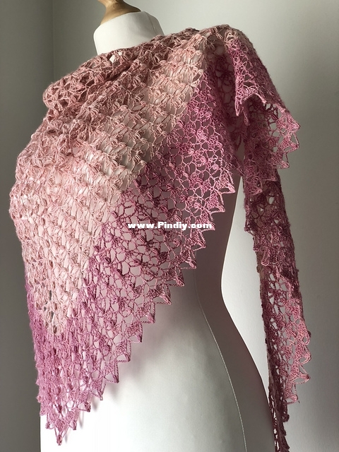 Julija shawl - Despojna design - Petra Škorjanc_1.jpeg