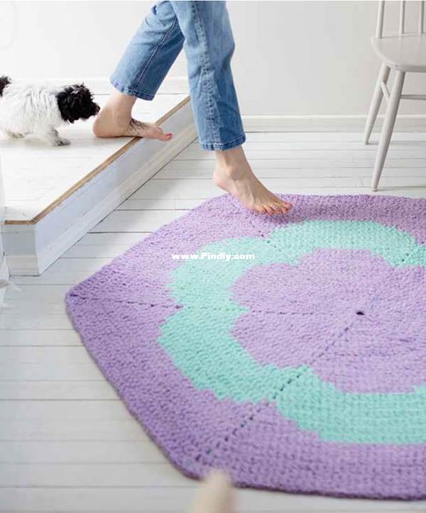 corner rug.png