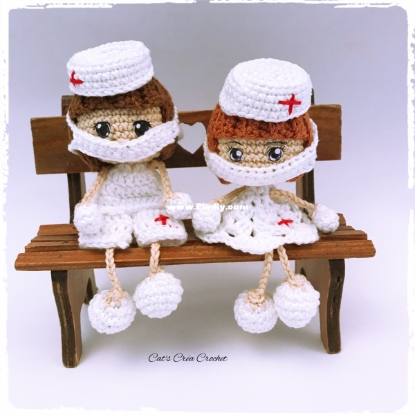 Cats Crea Crochet - Catherine - Bambola Nurse_2.jpg