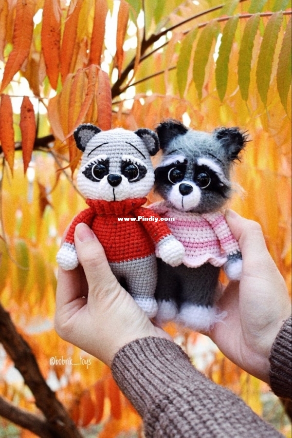 Bobrik toys - Natalia Bober -Bobrik toys - Natalia Bober -raccoons