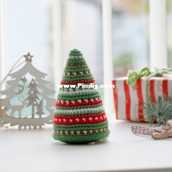 360-amigurumi-206Christmas-Tree.jpeg