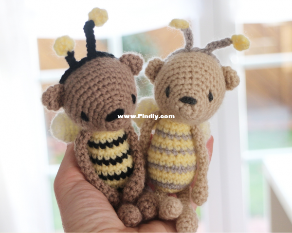 Lui_Bee_Bear_Mini_German.png