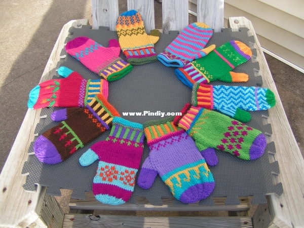 2012_Mittens_015.jpg