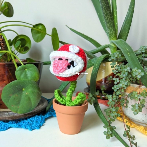 Piranha Plant Amigurumi - Sir Purl Grey - Phillip Ha.jpg