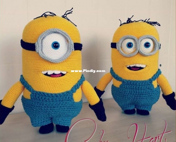 Cleos Crochet Art Minions.jpg
