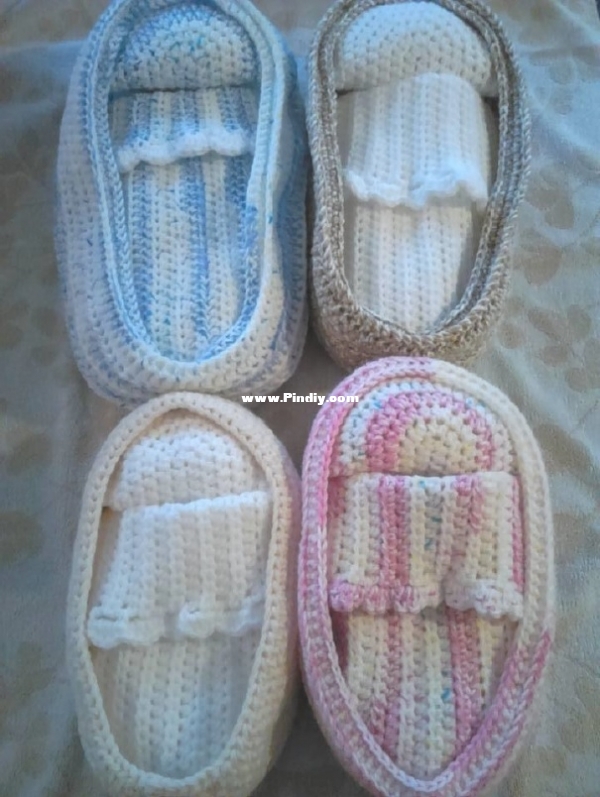 Alison Murray Angel Crib with Blanket.jpg