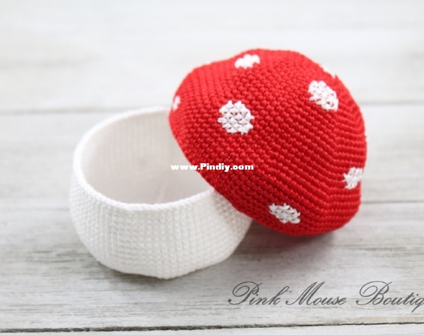 PinkMouseBoutique Toadstool Ring Holder.jpg