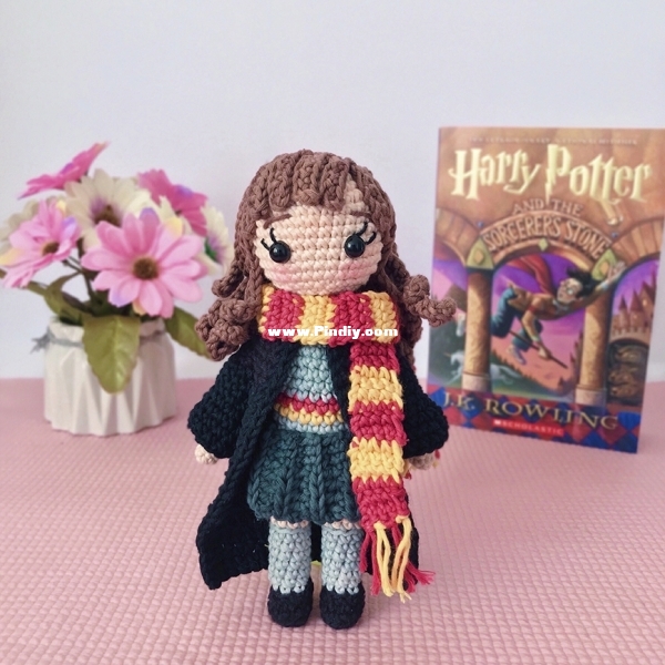 Patrón-Amigurumi-Hermione (1).jpg