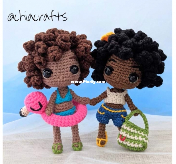 Chiacrafts - Chiara Cremon - Martina y Valentina - English-1.jpg
