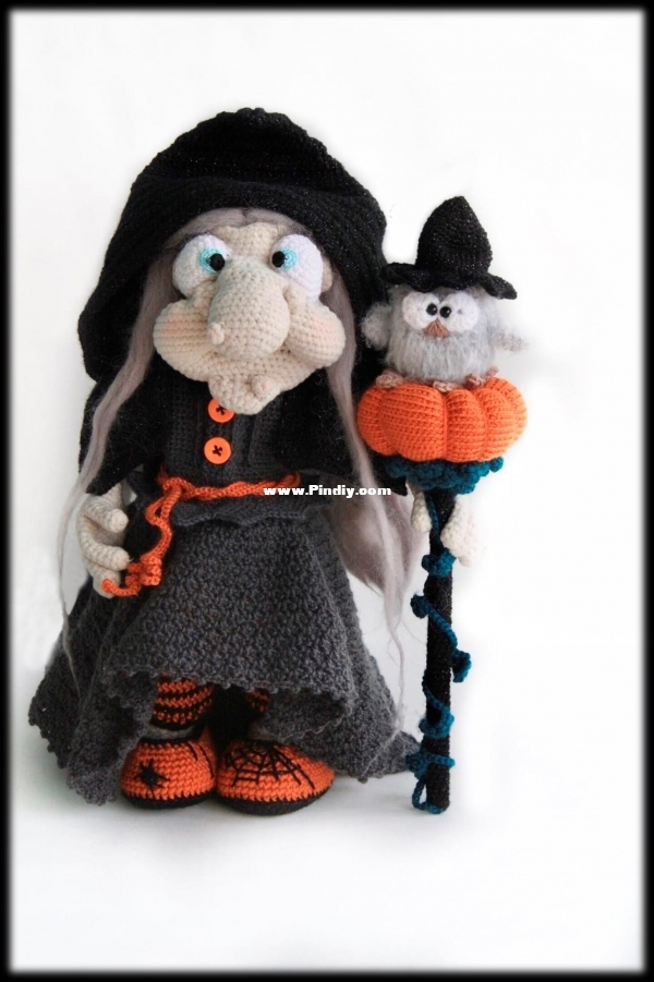 Svetlana Malyarik - Clothes for a Halloween witch - English.jpg
