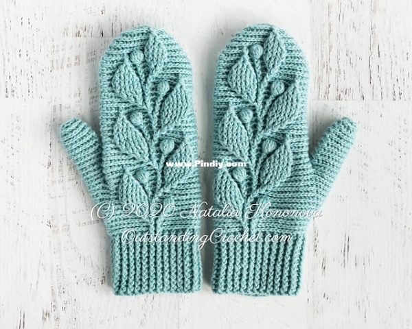 Mittens_Hedera-0007_medium2.jpeg