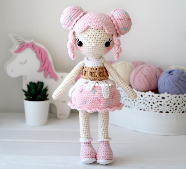 Emily Freeman - Candy Doll - English.jpg