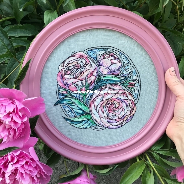 Alisa Okneas OK Peonies.jpg