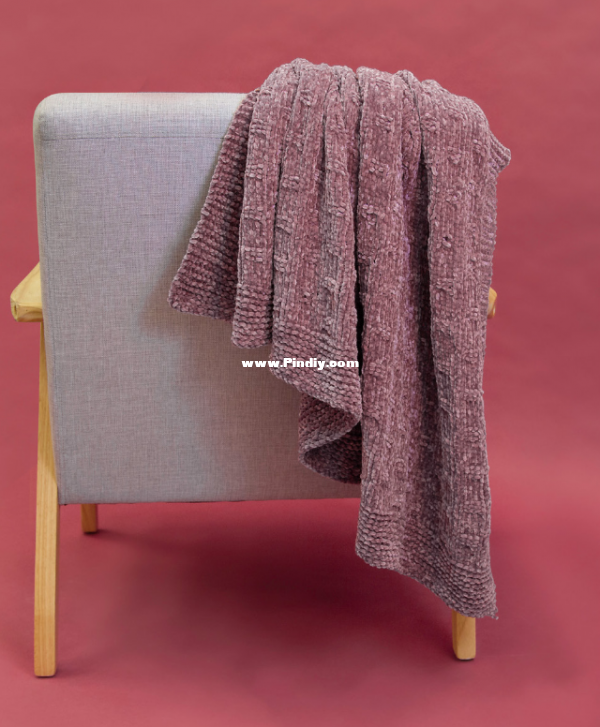 P022 Chenille Basketweave Blanket.png