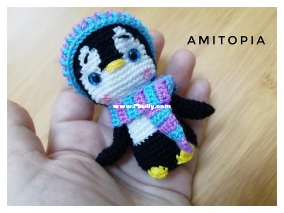 Amitopia - Marwa Elgendi - Mr Penguin - English