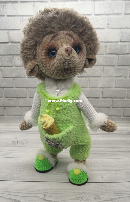 shustrova_hedgehog_mouse1.jpg