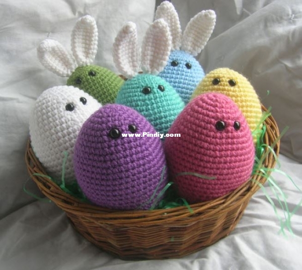 Footloosefriend - Easter Eggles - Crochet pattern - English