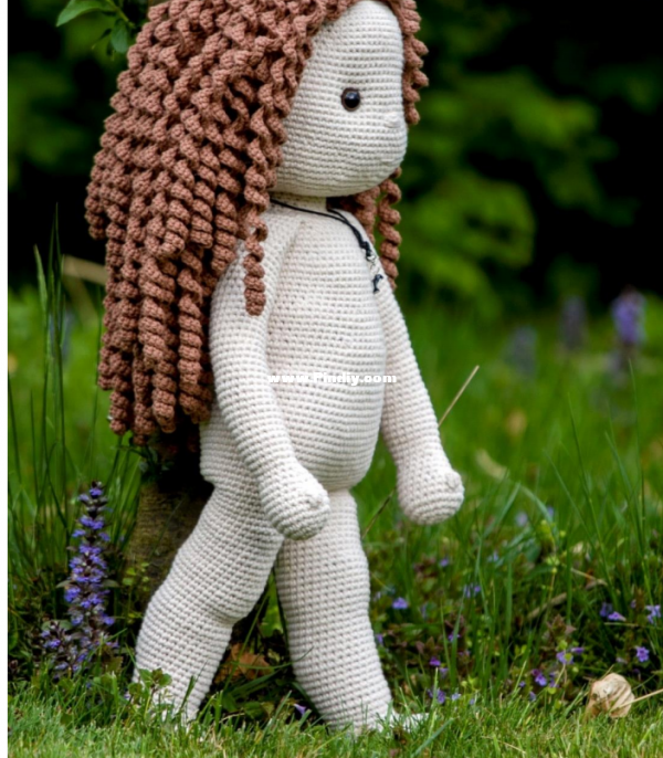 SOFIA DOLL BY GROFOVA ZAKLADNICA