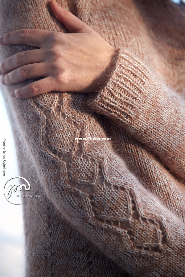 aamu_sweater_11.png