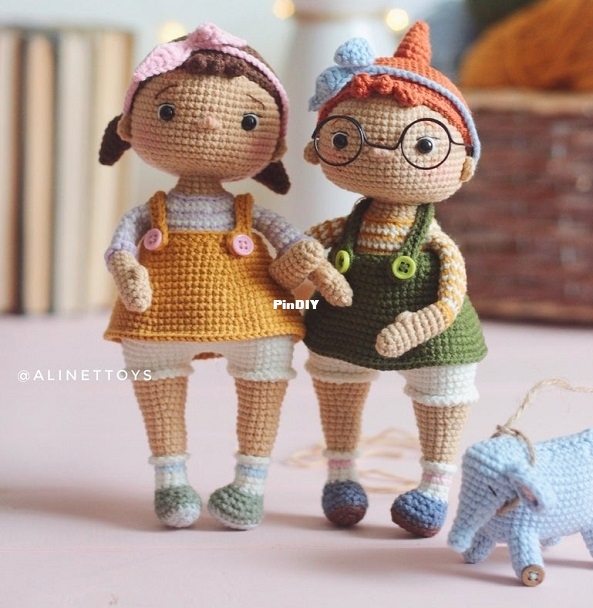 milli and molli.jpg