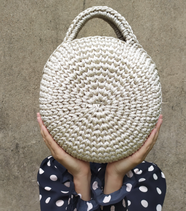 crochet pattern circle bag